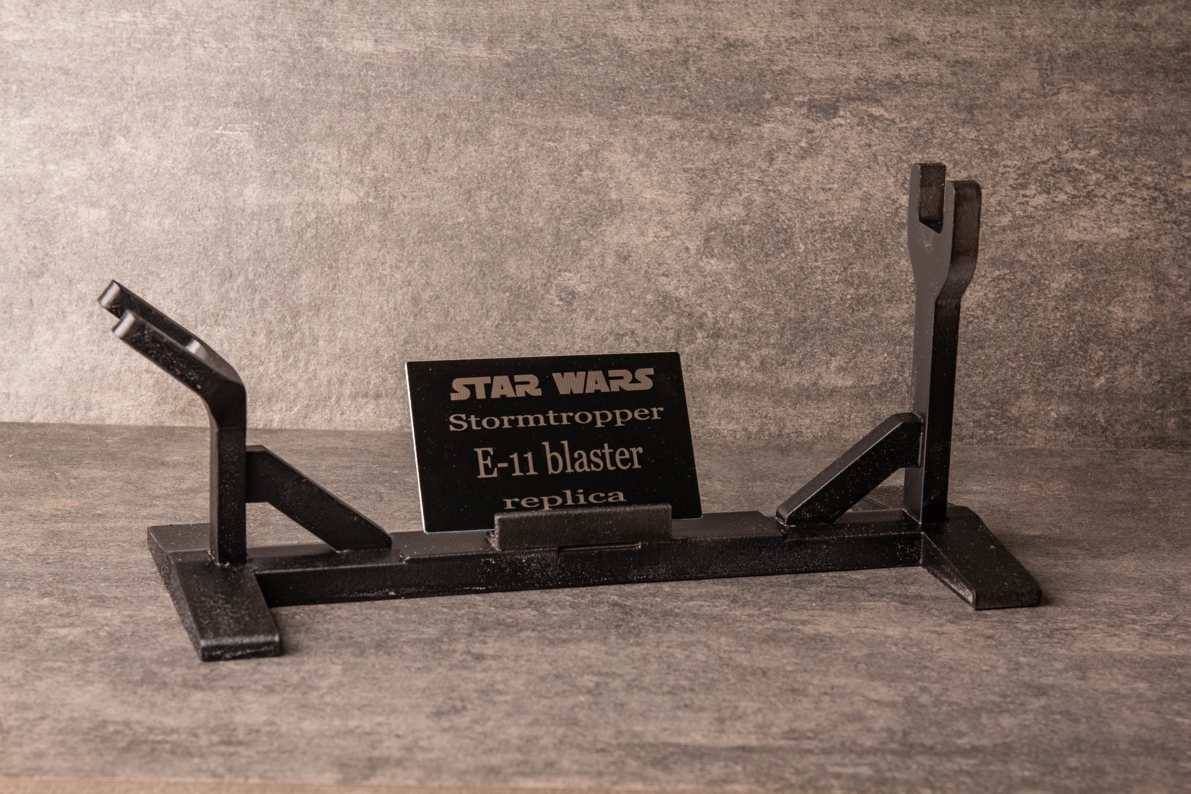 E-11 star Wars Stormtropper blaster