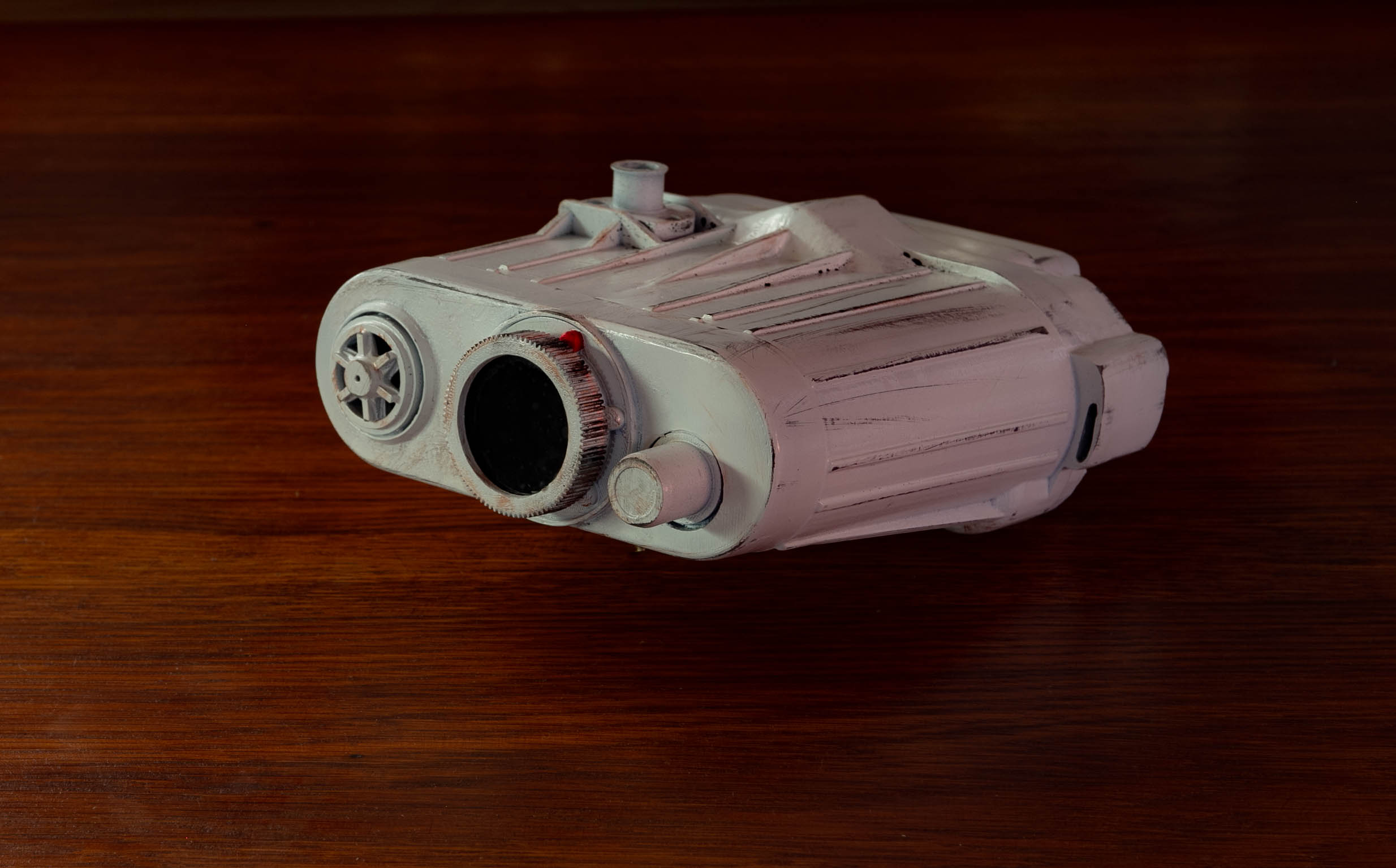 The TD2.3 Electrobinoculars