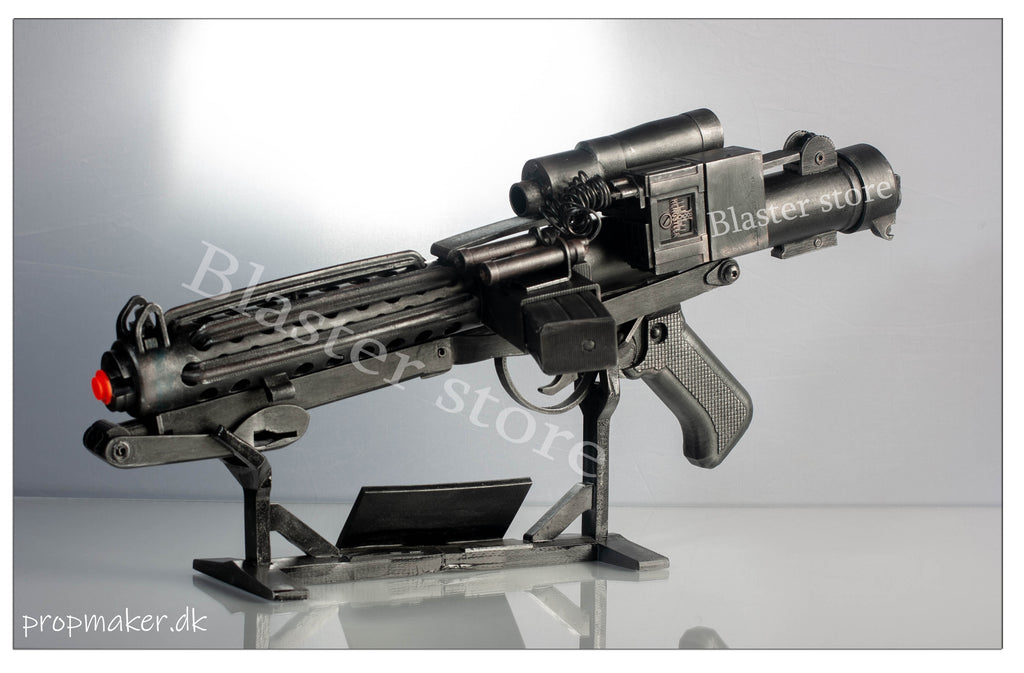Star Wars E-11 stormtropper blaster