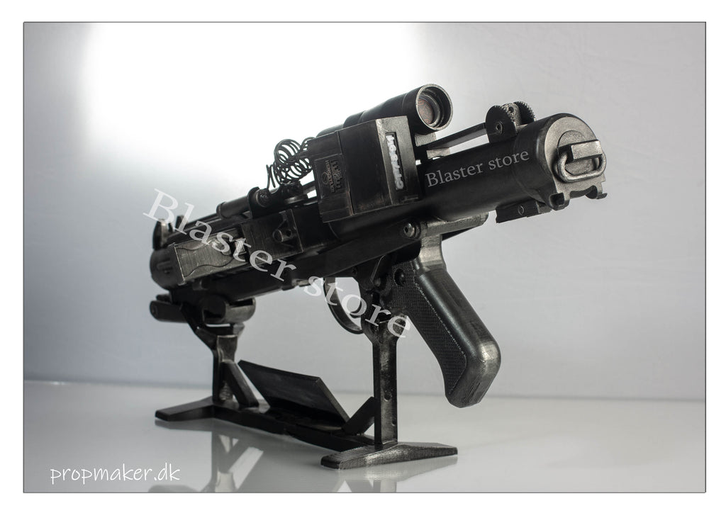 Star Wars E-11 stormtropper blaster